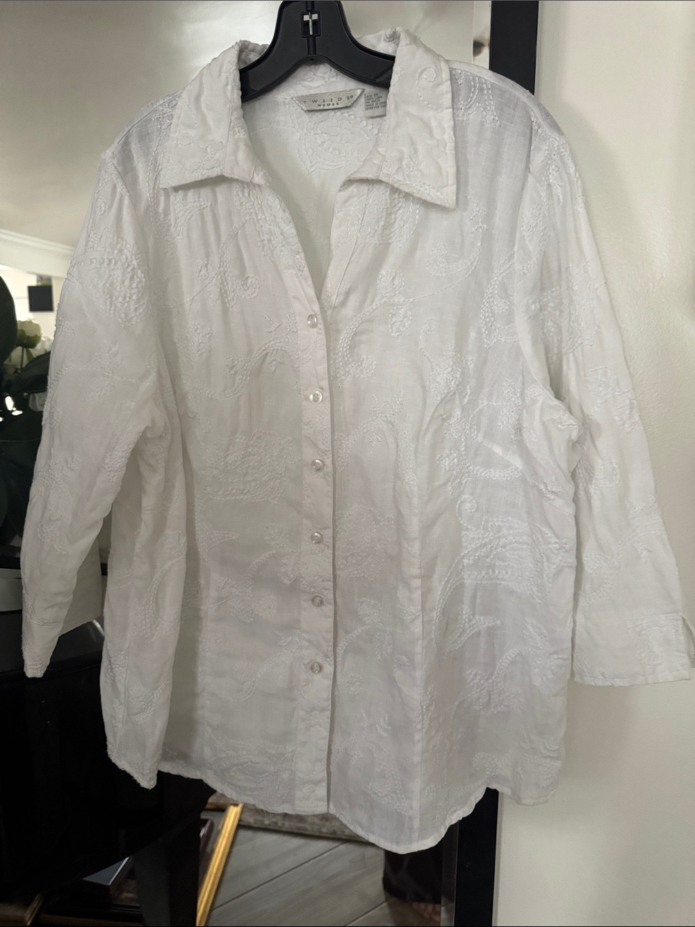 Tweeds White Embroidered Button-Down Shirt